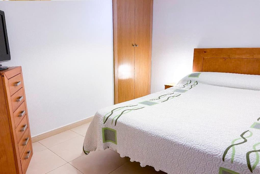 Piso Bajo 3 Habitaciones 2 Banos Y Gran Terraza 데니아 외부 사진